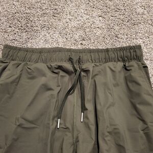 Zyia Olive Everywhere Pants